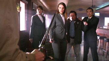 Naomi and her lieutenants take Metatron. Naomi and her lieutenants take Metatron.